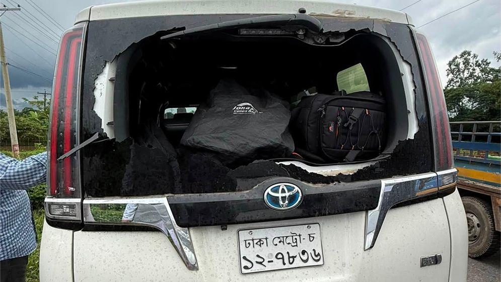 সিলেটেও এনসিপির গাড়িবহরে হামলা
